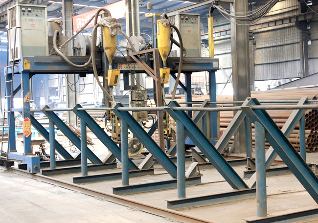 螺栓球網(wǎng)架H輕鋼...